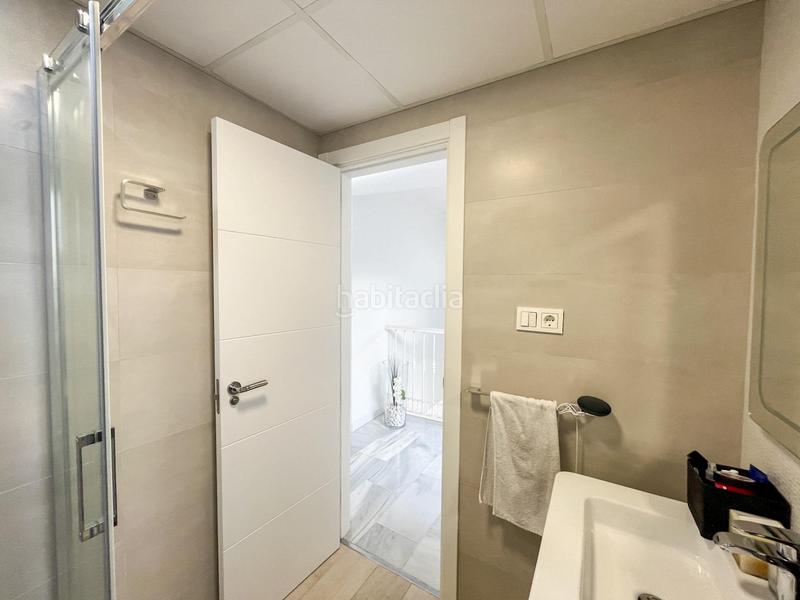 Foto 03382452-a8f5-4cd7-83d2-b896d0e2d5b6. Affitto casa a schiera con parcheggio piscina in Arroyo de la Miel Benalmádena