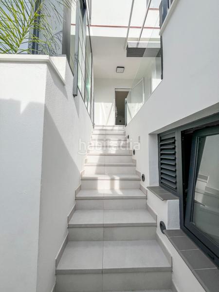 Foto 17c79d63-6ea9-440a-9969-eab41a4223d2. Affitto casa a schiera con parcheggio piscina in Arroyo de la Miel Benalmádena