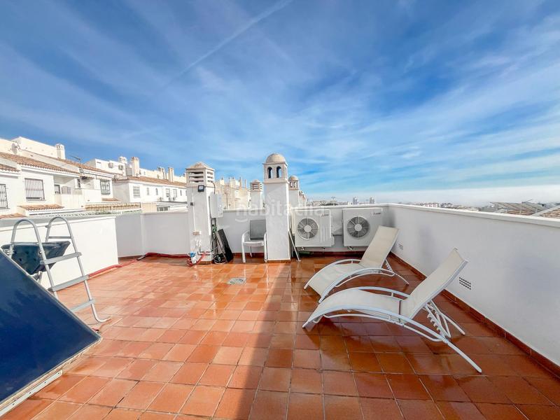 Foto 8c55b3ac-e443-40e8-80e1-9ae1fe077643. Affitto casa a schiera con parcheggio piscina in Arroyo de la Miel Benalmádena