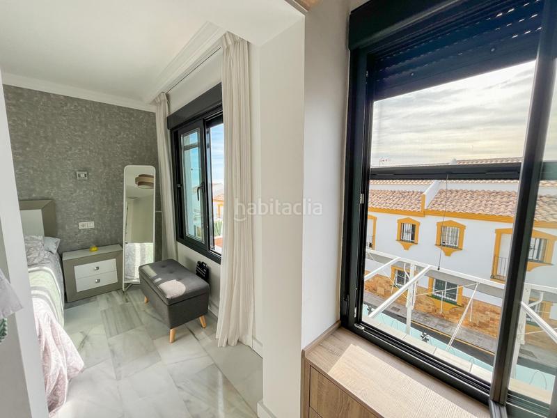 Foto cd72e70f-32bb-47e9-b704-7eeb5e7b09a5. Affitto casa a schiera con parcheggio piscina in Arroyo de la Miel Benalmádena