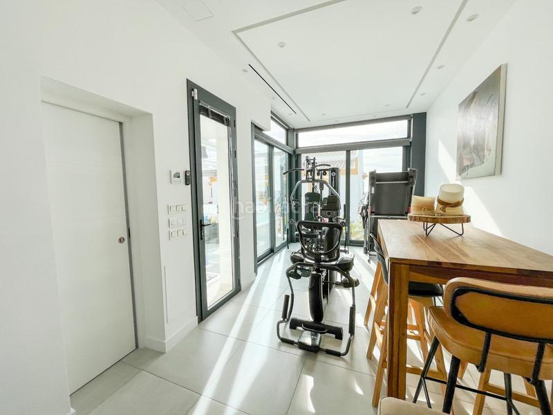 Foto b9b5373d-ecaf-409f-9746-842d3c5c810b. Lloguer casa adossada amb aparcament piscina a Arroyo de la Miel Benalmádena