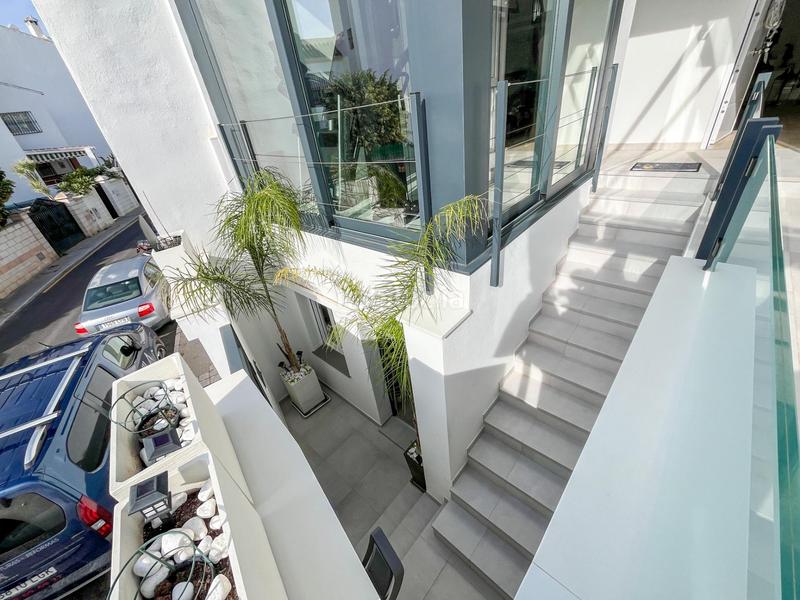 Foto c948bae1-4865-489f-9625-51cb1f14d9d2. Location maison jumelée avec parking piscine dans Arroyo de la Miel Benalmádena