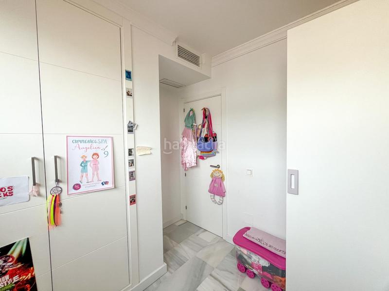 Foto b1765b6a-ee99-40bb-9c0f-1c3c17f2e9d7. Miete reihenhaus mit parking pool in Arroyo de la Miel Benalmádena