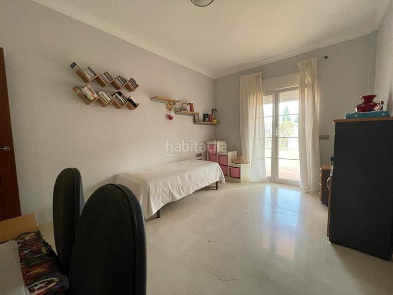 Foto 0bb278b8-b535-4d7a-9fcc-77dd835f7185. Chalet mit parking pool in Torremuelle Benalmádena