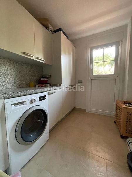 Foto 1ce9a445-d371-4f5a-8ccc-b296433f9c84. Chalet mit parking pool in Torremuelle Benalmádena