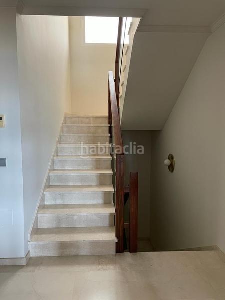 Foto 41500029-59e4-466f-97f8-c85eadd6a3aa. Chalet mit parking pool in Torremuelle Benalmádena