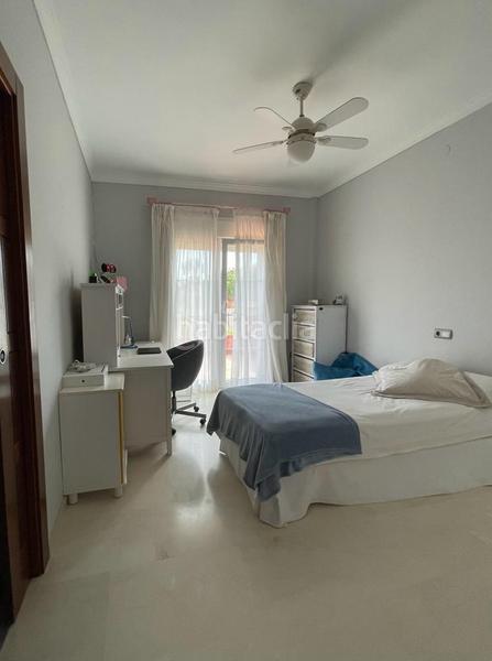 Foto e1bfb631-1a58-4331-a191-505b0cd329dd. Chalet mit parking pool in Torremuelle Benalmádena