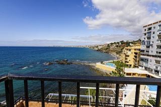 Attique à Torremuelle. Ático en 1 línea de playa con terraza de 144m y vistas panorámic