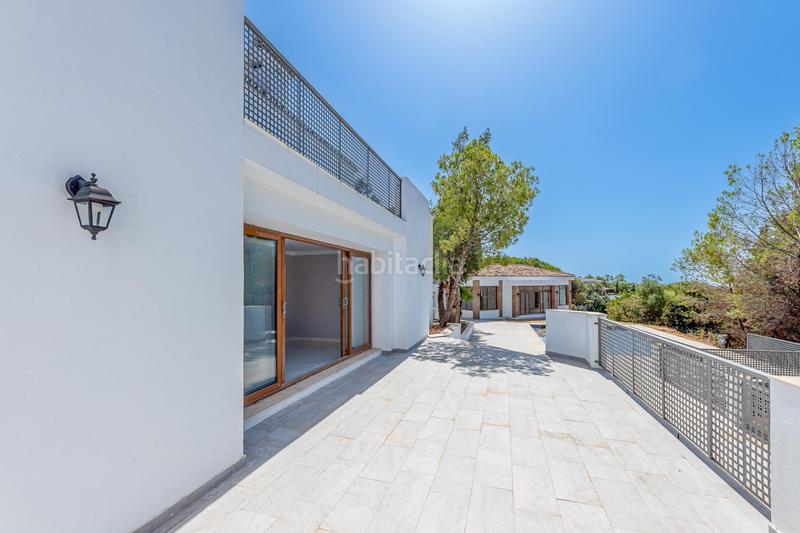 Foto f2d1f88e-fd3c-4bac-a691-14a2dcd3dff9. Chalet avec parking piscine dans Valtocado - La Alquería - La Atalaya Mijas