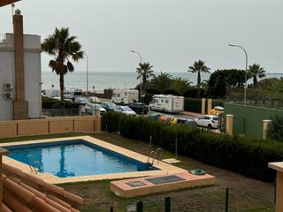 Apartament a Calle de los charranes 15. Apartamento 1º linea de playa listo para entrar