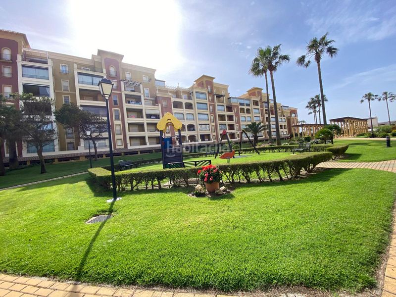 Foto 70d61ad3-2d38-4437-9737-544ec1e69654. Apartament a avenida las codornices 1e a Isla Canela Ayamonte