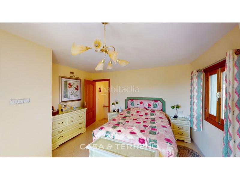 Foto 4b337323-87b7-43fc-a2d7-4c4066a53f21. Casa se vende fantástica finca, , andalucía en Iznájar