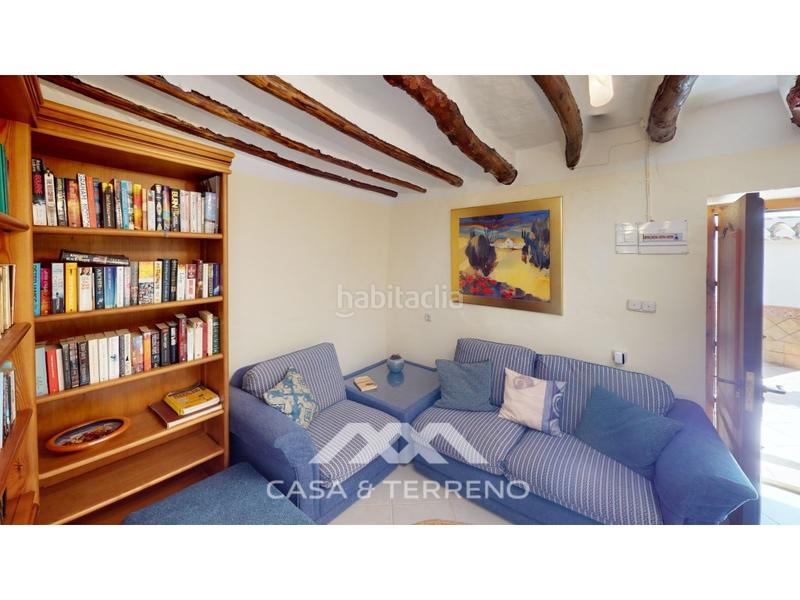 Foto 6b50502f-8df5-4ae5-b949-eb6f6b8e2121. Casa se vende fantástica finca, , andalucía en Iznájar