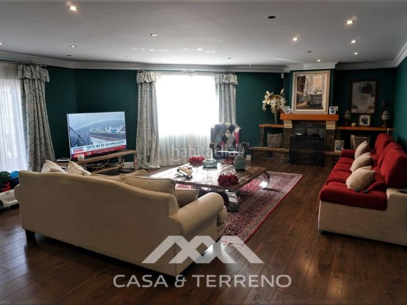 Foto c9579e53-8d62-40c8-8924-f5bbd943ab5b. Casa amb aparcament piscina a Caleta de Velez