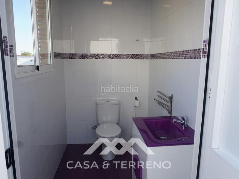 Foto f605fa5d-7f18-491e-b16f-8d8954776110. Casa amb aparcament piscina a Caleta de Velez