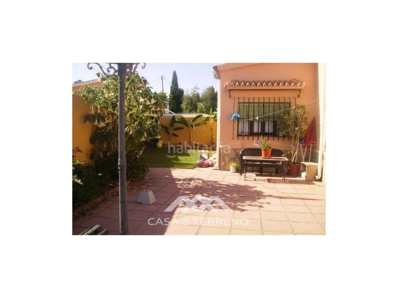 Foto caa5bfda-59e0-4c9a-9985-8d521f6fc26b. Chalet a la venta, chalet , málaga, andalucía en Benajarafe