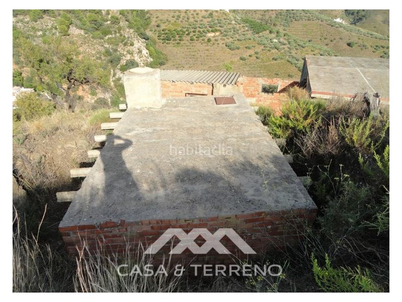 Foto 95ef62fb-7437-4c84-87aa-ff433f4d7f9d. Masía una finca grande con cortijo en Cómpeta