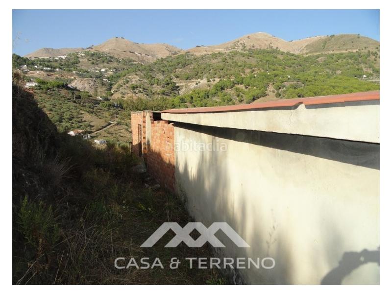 Foto e633bd30-3445-402a-95b0-786af721c23a. Masía una finca grande con cortijo en Cómpeta