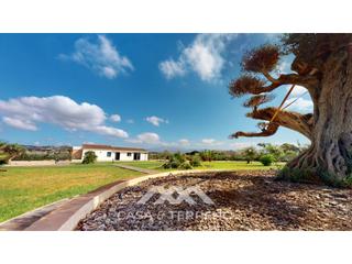 Casa  N/a. Villa en primera línea de playa en venta, almayate, andalucía, e