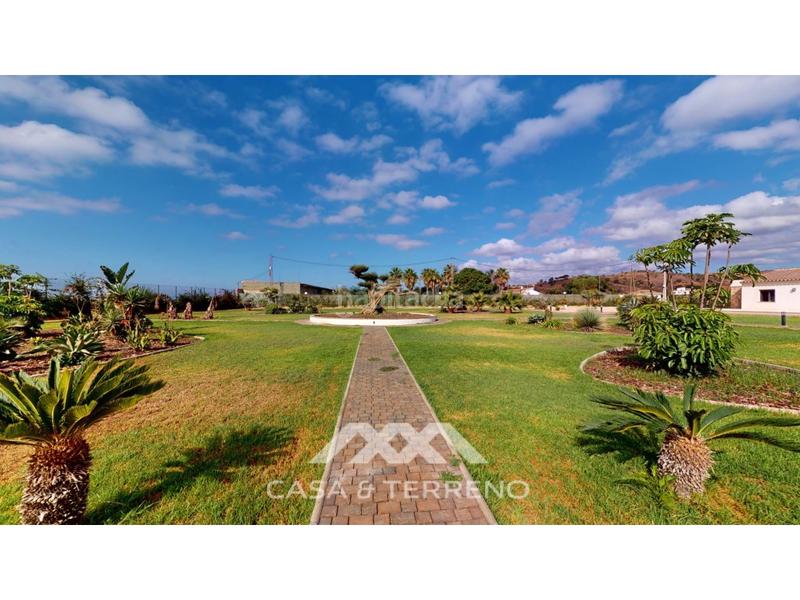 Foto 44d3d174-605c-4d4c-9429-90f92c2f8ae4. Casa in Almayate Bajo
