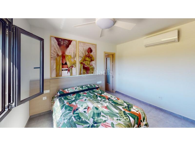 Foto dee7d8e5-5c12-4bf6-99be-dabd12bbb6c5. Casa in Almayate Bajo
