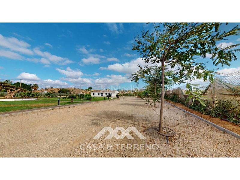 Foto ebd7e09c-0689-46d6-a564-ae1c5fe57c1b. Casa in Almayate Bajo