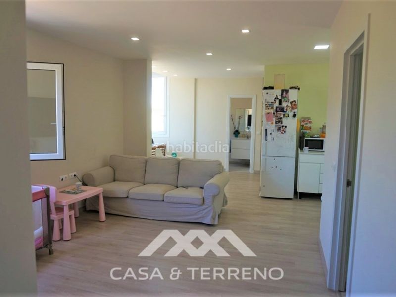 Foto e6b90c62-78c8-420a-b272-c3fc4bb9b182. Casa amb aparcament a Camino Algarrobo - Las Arenas Vélez - Málaga