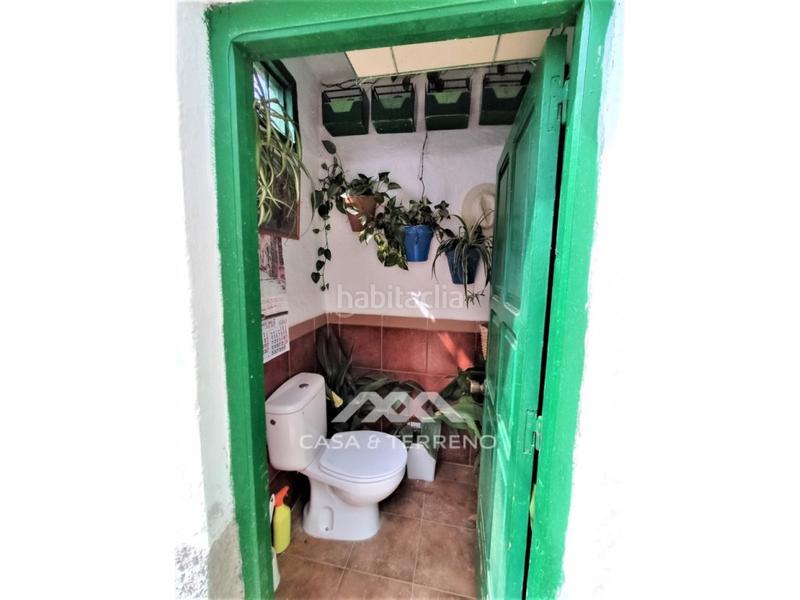 Foto cbcb2ff2-b52d-414c-b843-611ffbabb4f8. Casa amb aparcament a Camino Algarrobo - Las Arenas Vélez - Málaga