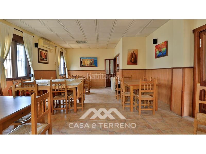 Foto 4ce752d6-16b9-4f93-8b6f-355758c69d61. Casa amb aparcament a Alfarnatejo