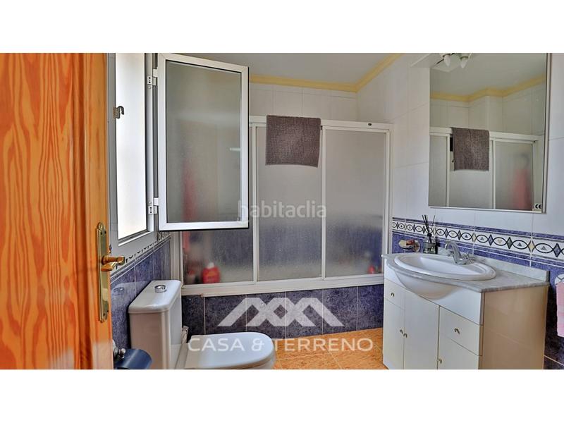 Foto 7967f1b8-bb96-4541-9fb2-6e1bf601623c. Casa amb aparcament a Alfarnatejo