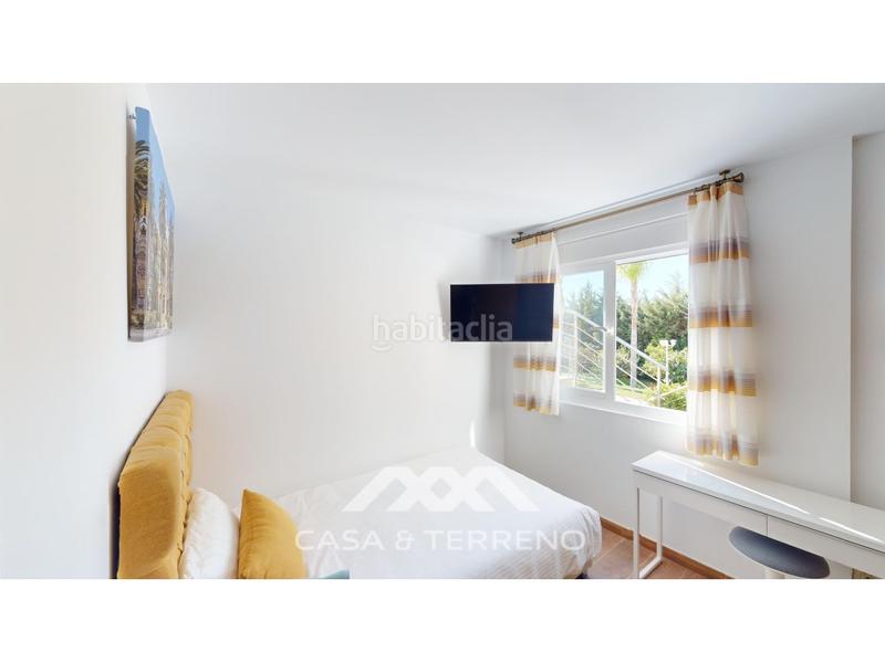 Foto 1544842c-7cc0-4506-9c75-fdf9d8b26c3f. Maison avec parking piscine dans Caleta de Velez