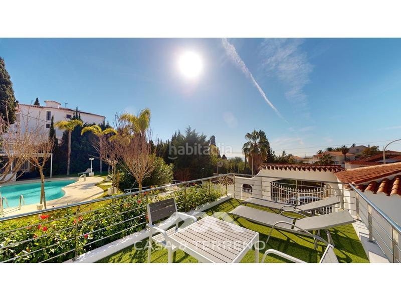 Foto 2684d524-4581-46c0-ae42-60bc48bfde3a. Maison avec parking piscine dans Caleta de Velez