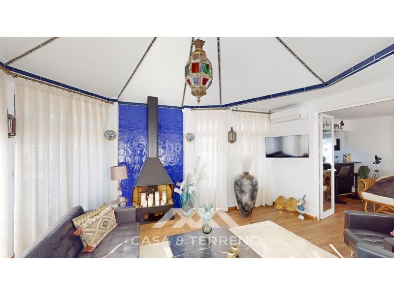 Foto 38bd54c8-9333-4651-a859-87faf8116644. Maison avec parking piscine dans Caleta de Velez