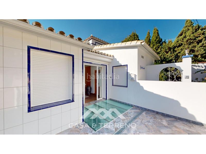 Foto 48d0e6a5-9c86-4be1-9e3e-29fa769a9003. Maison avec parking piscine dans Caleta de Velez