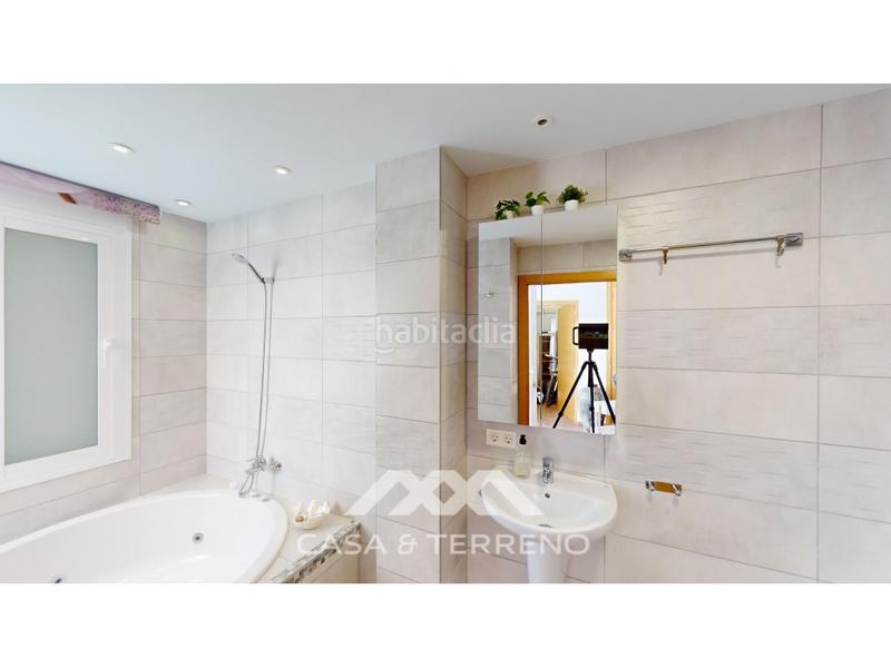 Foto 56101abe-13b1-4d49-995d-d0fedcf37600. Maison avec parking piscine dans Caleta de Velez