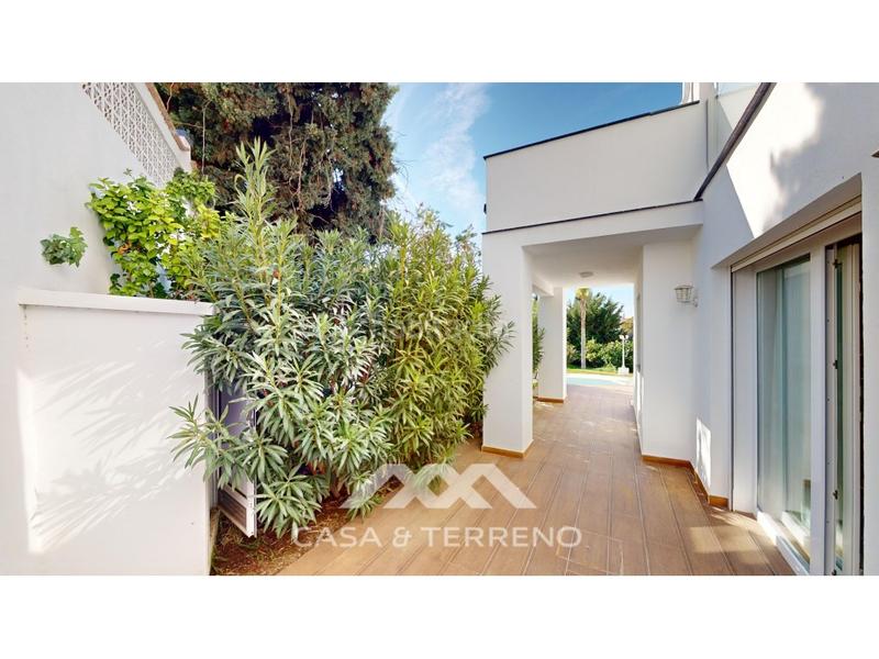 Foto fe7a1076-6f96-444b-8896-73db3a9b383e. Maison avec parking piscine dans Caleta de Velez