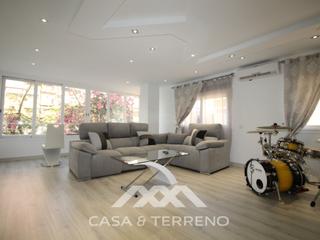 Lloguer Apartament  N/a. Moderno apartamento en el centro de torre del mar su nuevo hogar