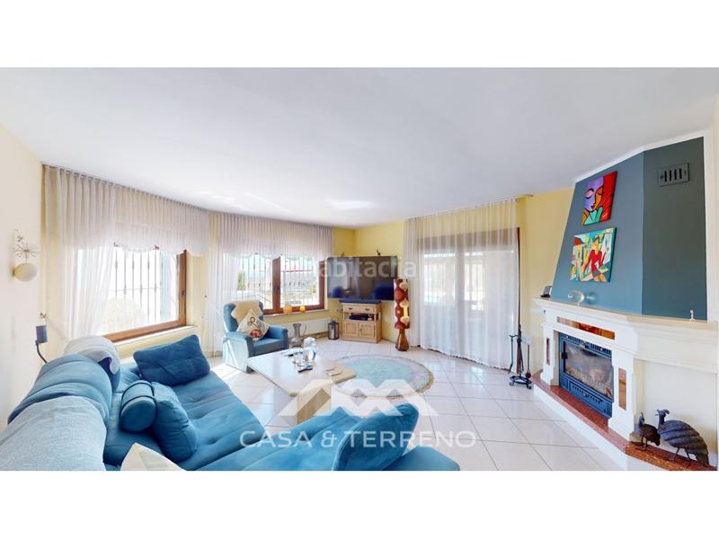 Foto 21e9f20c-c9fe-4cbb-b318-3d1a7a14d42b. Casa se vende villa, , málaga, andalucía en Iznate