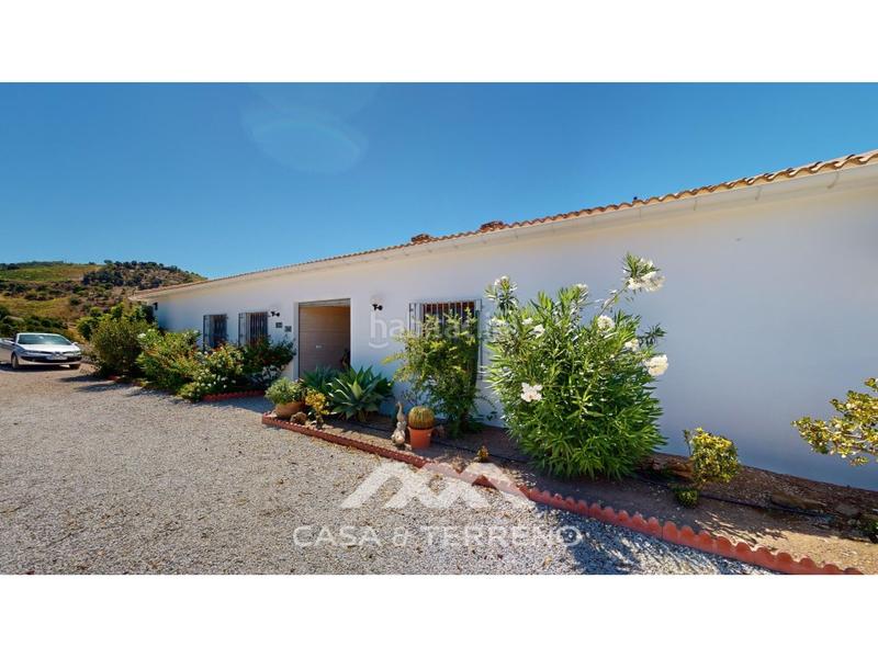 Foto aa02a4b2-598d-4bb5-bc85-8948402b93cf. Casa se vende villa, , málaga, andalucía en Iznate