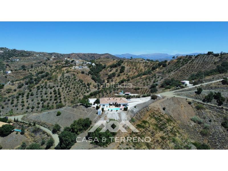 Foto aa644f26-4898-4673-8432-8545387ced1a. Casa se vende villa, , málaga, andalucía en Iznate