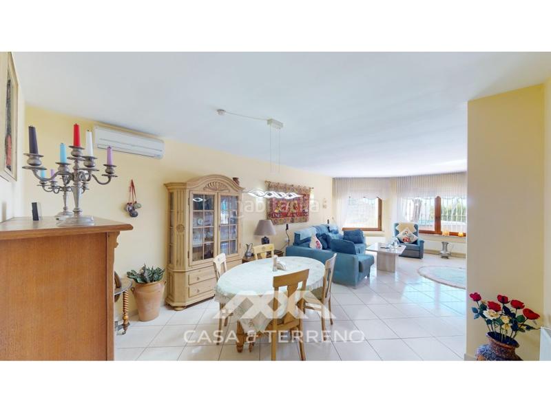 Foto de901f9c-d2f8-4eaf-9d3c-0de1ae5e0210. Casa se vende villa, , málaga, andalucía en Iznate