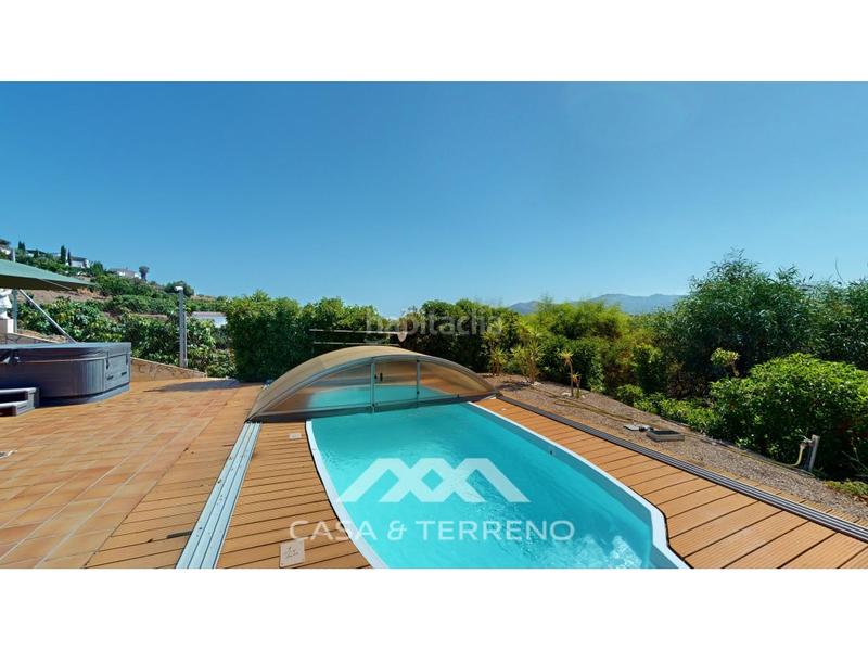 Foto 0f27c423-3a22-4d94-af46-0ed87f2e8a69. Casa amb calefacció aparcament piscina a Frigiliana