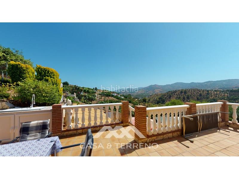 Foto d69a927d-6e93-4422-b3ec-ac14e758fd29. Casa amb calefacció aparcament piscina a Frigiliana