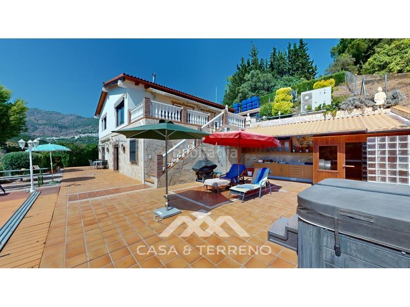 Foto d6c4ecd2-9c26-4213-b67d-87f6bc5b07c5. Casa amb calefacció aparcament piscina a Frigiliana