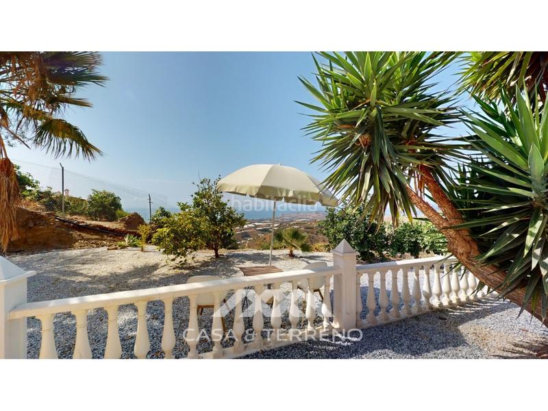 Foto 878bc473-4382-497b-9826-ec94f4933acc. Casa amb aparcament piscina a Algarrobo pueblo Algarrobo