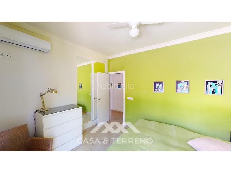 Foto d394a62e-a2b3-4eed-b94b-c423b715392d. Casa amb aparcament piscina a Algarrobo pueblo Algarrobo