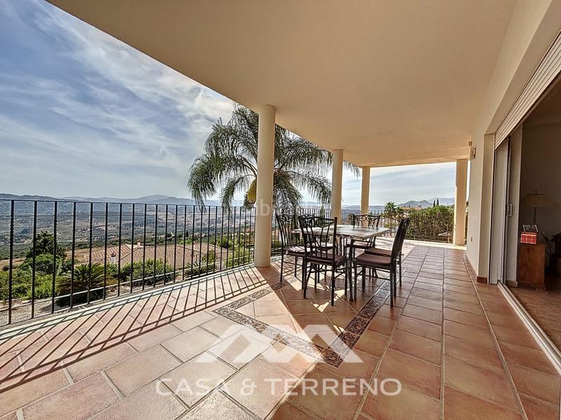 Foto 0712dfb9-ad26-41ae-9a5b-c0bcf6b0ffa8. Casa se vende villa ,màlaga, andalucia en Periana