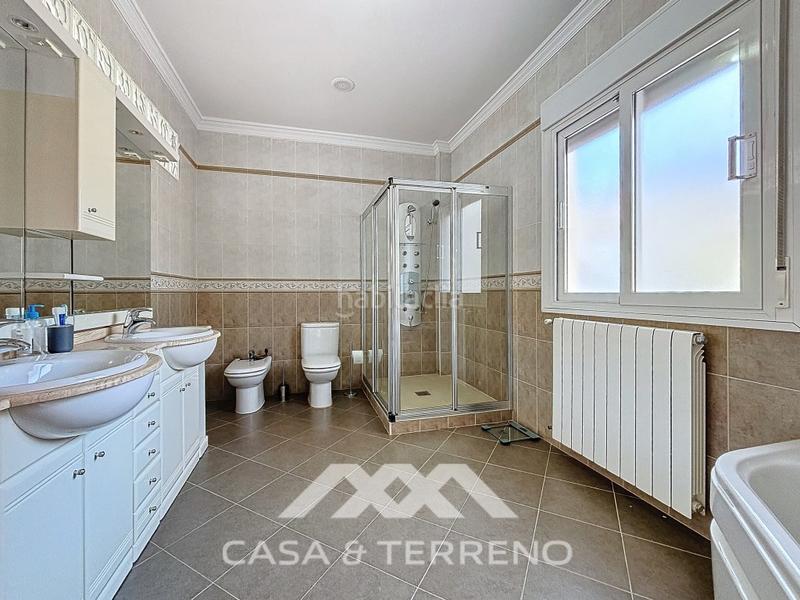 Foto 534676db-ff79-4d76-b282-ce7b4e24a149. Casa se vende villa ,màlaga, andalucia en Periana