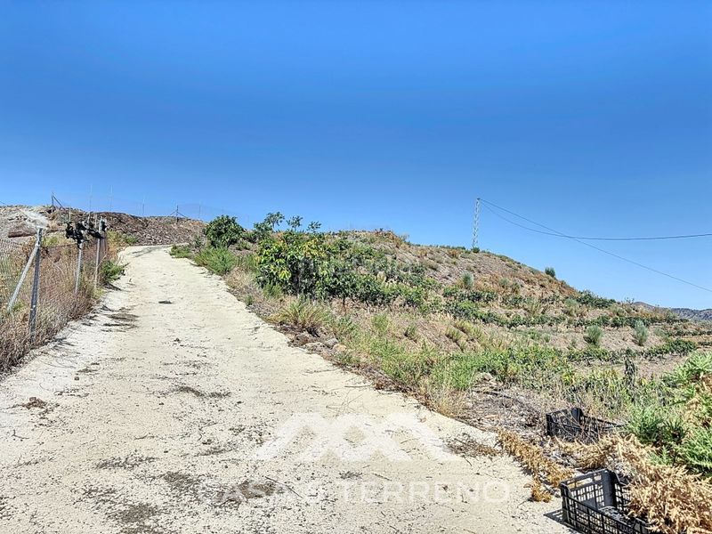 Foto 643752f2-3da0-42d1-9ee3-ba1d41465702. Casa a Camino Viejo de Málaga Vélez - Málaga