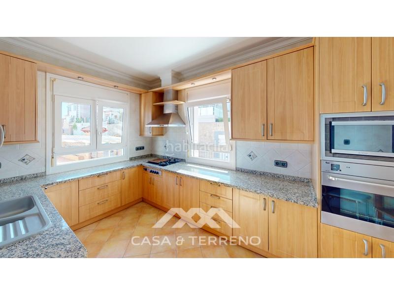 Foto 91f0b2cc-08f9-4576-95e8-ee3507dbd959. Xalet amb aparcament piscina a Viña Málaga Torre del Mar